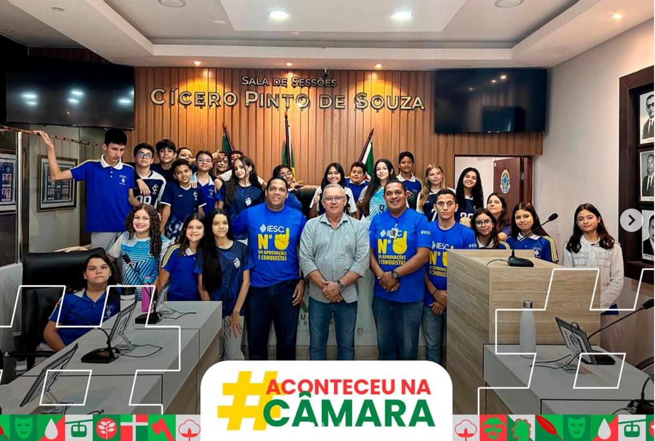 Colegío IESC Santa Cruz visitar a casa do povo